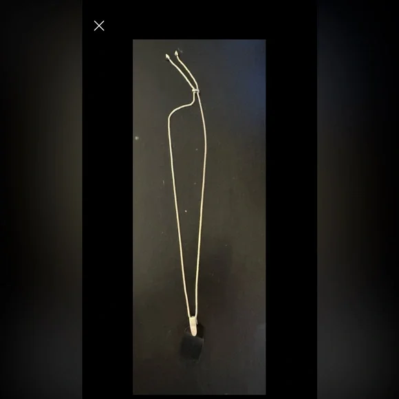 Kendra Scott Black and Gold Pendant Necklace - Picture 2 of 5